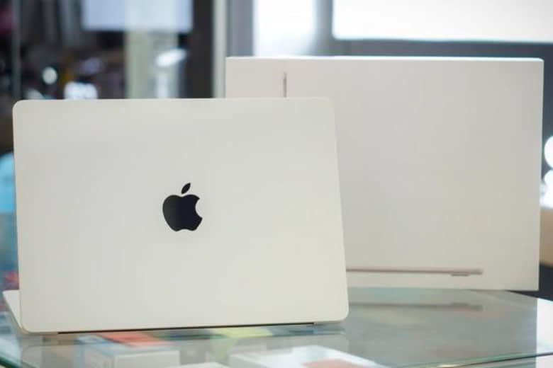Macbook Air 13 inch 2020 M1 (Sao chép)